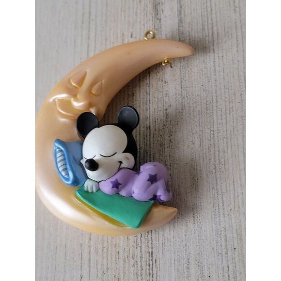 Hallmark baby Mickey Mouse sweet dreams Disney Moon ornament Xmas - Picture 4 of 7
